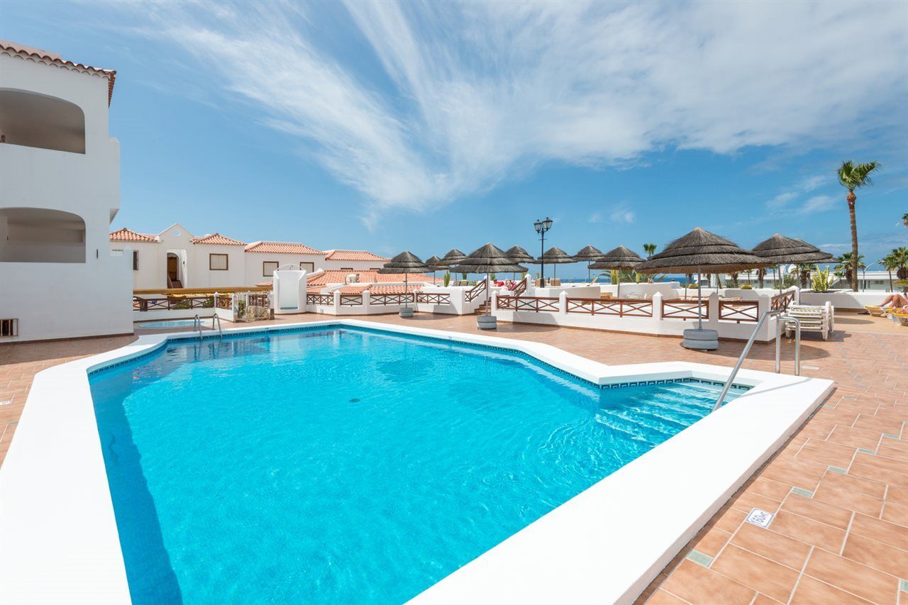 Club El Beril Aparthotel Costa Adeje  Exterior photo